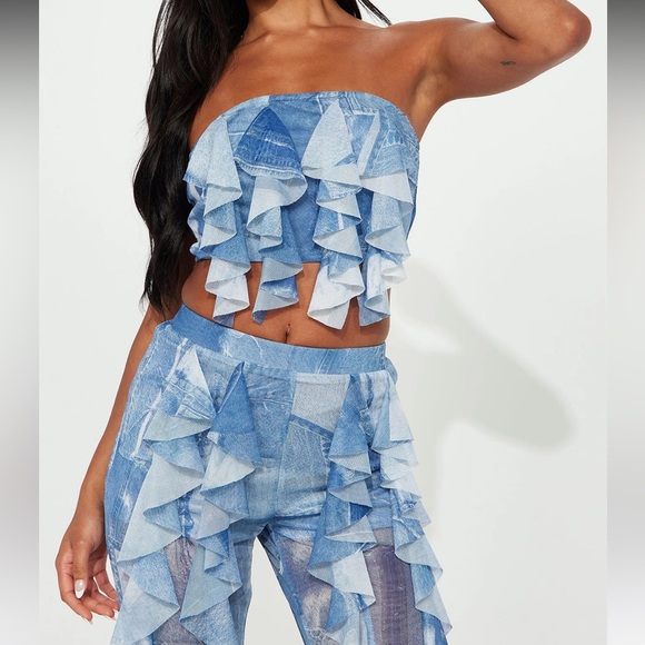 two piece set - Picture 2 of 5